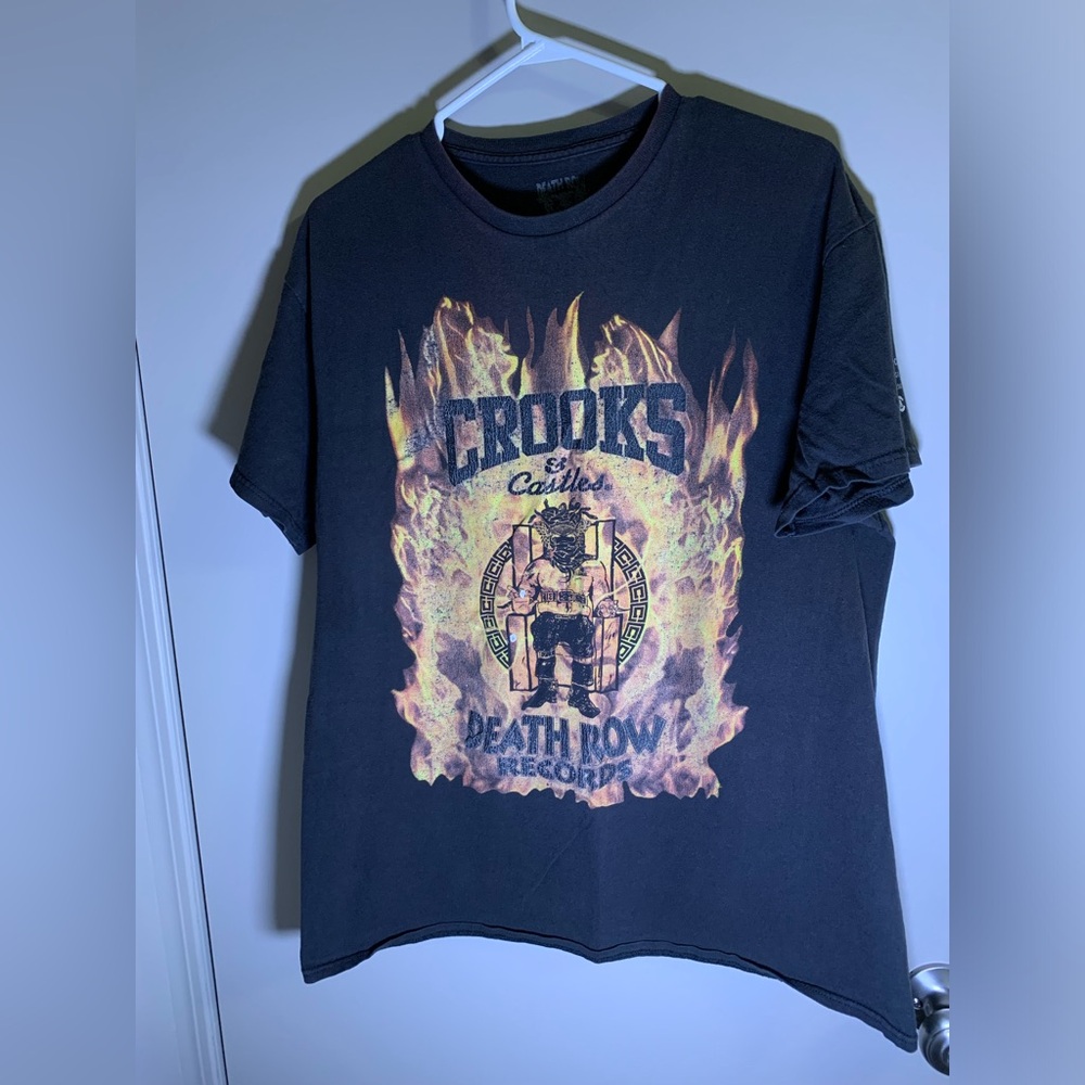 Crooks and castles x death row graphic shirt ❗️FADED❗️